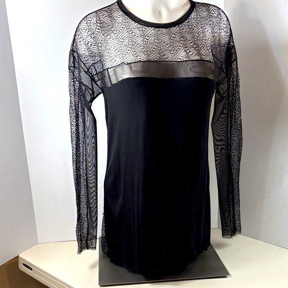 BCBG - Elegant, Sheer Black Lace Women's Blouse. Size Small. - Picture 1 of 6